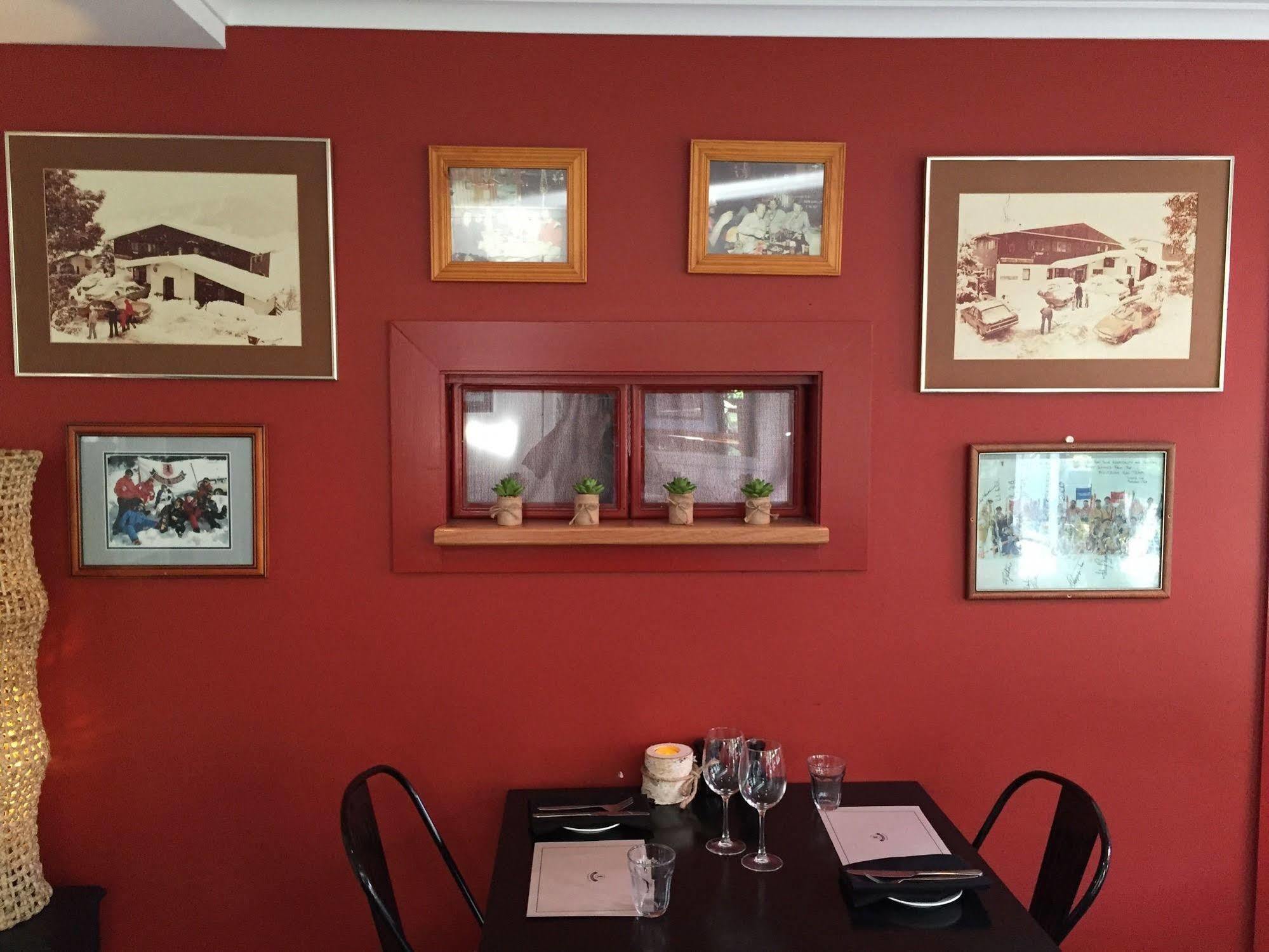 Black Bear Inn Thredbo Dış mekan fotoğraf
