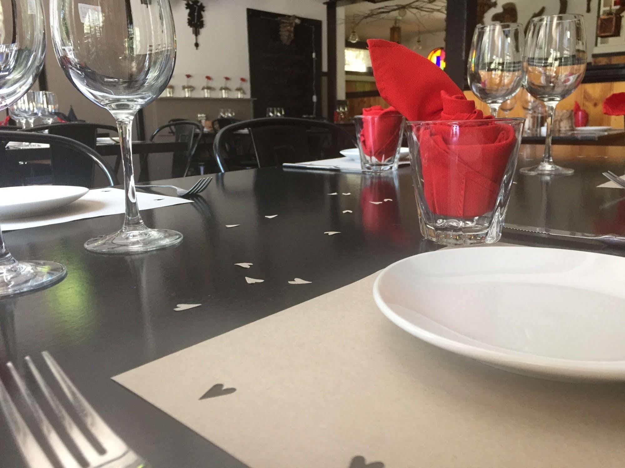 Black Bear Inn Thredbo Dış mekan fotoğraf