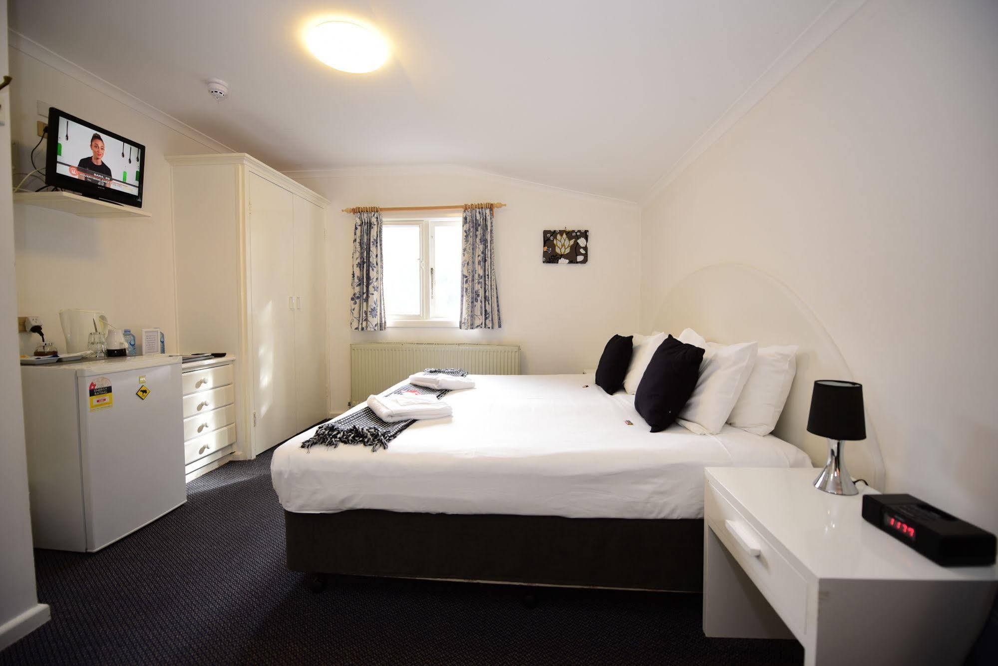 Black Bear Inn Thredbo Dış mekan fotoğraf